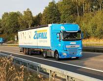 =DAF Sattelzug der Spedition ZUFALL unterwegs auf der A 7, 09-2020