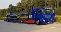 =MAN Autotransporter steht zur Rast an der A 7 im September 2020