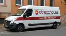 =Renault Master III von  objecthouse  steht im Oktober 2020 in Hünfeld