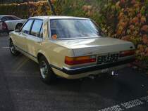 Heckansicht einer viertürigen Ford Granada MK2 Limousine. Besucherparkplatz der Düsseldorfer Classic Remise am 31.10.2020.
