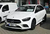 Mercedes B 250e bei einer Kfz-Ausstellung in Euskirchen - 13.09.2020