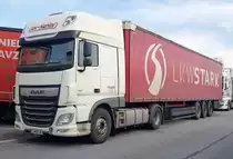 =DAF XF von LKW-NANINI, gesehen im Dezember 2019 auf einem Rastplatz an der A3