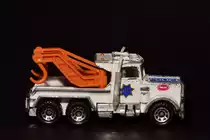 Perterbilt Matchbox (1981), Tablefotografie eines alten Spielzeugautos.Aufnahme am 3.2020