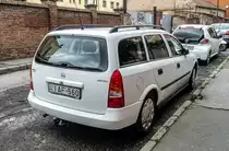 Rückansicht: Opel Astra G Caravan, aufgenommen in Juni 2020.