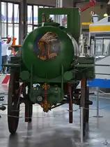 Ein pferdegezogener Tankwagen von 1909 war Mitte August 2020 im Verkehrszentrum des Deutschen Museums in München ausgestellt.