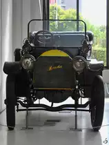 Im Bild ein Mercedes 45 PS Tonneau, dessen Karosserie von Lawton & Co in London gefertigt wurde. (Verkehrszentrum des Deutschen Museums München, August 2020)