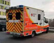 =MB Sprinter von DRK steht im November 2020 in Fulda