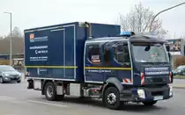 Ein VOLVO FL Einsatzfahrzeug mit Kastenaufbau der Netzgesellschaft Berlin-Brandenburg im Falle von Leckagen im Gasnetz am 04.12.20 Berlin Marzahn.