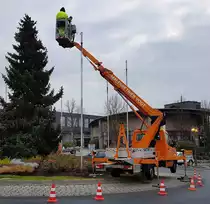 =MB Sprinter vom Malerbetrieb VOGT, eingesetzt zur Montage der Weihnachtsbaumbeleuchtung in Hünfeld, 11-2020