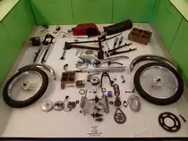 Peugeot TSN in Einzelteilen, aufgenommen am 28.09.2019