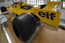 Der Renault RS01-2 aus dem Jahr 1977 war der erste Formel-1-Rennwagen mit Turbolader. (Verkehrszentrum des Deutschen Museums München, August 2020)