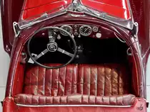 Das Cockpit eines Alfa Romeo 6C 1750, welcher Mitte August 2020 im Verkehrszentrum des Deutschen Museums in München zu sehen war.