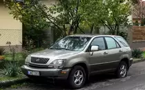 Lexus RX SUV, fotografiert in November 2020.