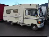 Wohnmobil Mercedes Hymermot abgestellt in Grenchen am 13.12.2020