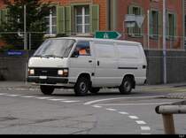 Toyota Hiace 2450 D Kastenwagen unterwegs in Münchenbuchsee am 18.12.2020