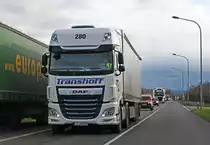 DAF Sattelzug TRANSHOFF bei Euskirchen - 04.12.2020