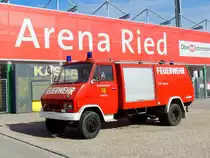 STEYR-590, TLF2000-60 der FF-Kopfing; vor der  keine Sorgen-Arena  in RIED; 130609