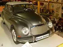 Im Auto- und Technikmuseum Sinsheim ist ein DKW Sonderklasse F93 von1957 zu sehen.