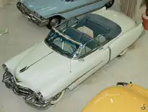 Ein Caddilac Convertible ist Teil der Ausstellung im Auto- und Technikmuseum Sinsheim. (Dezember 2014)