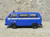 Herpa VW THW Bus fotografiert am 13-04-2009.