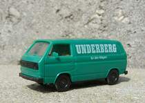 VW Bus  Underberg  fotografiert am 13-04-2009.