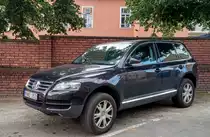VW Touareg Mk1  gesehen in Juli 2020.
