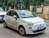 Fiat 500, aufgenommen in Juli, 2020.