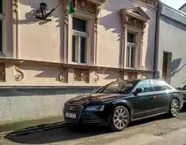 Audi A8 Modelljahr 2010, gesehen in Juli, 2020.