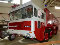 Im Technik-Museum Speyer stand im Mai 2014 dieses Flughafenlöschfahrzeug Faun 8x8 LF1410-52.