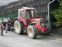 IHC 856XL bringt neue Ladekapazitt zum Abtransport von Betonpflaster, 36100 Petersberg-Marbach am 15.04.09