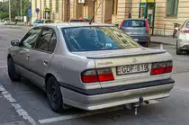 Rückansicht: Nissan Primera P10. Aufnahme: Juli 2020.