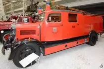 Ein Mercedes-Benz LF15 von 1941, so gesehen Mitte Mai 2014 im Technik-Museum Speyer.