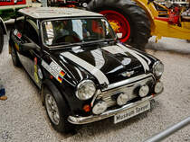Ein Rover Mini Cooper MK II von 1994, so gesehen Mitte Mai 2014 im Technik-Museum Speyer.