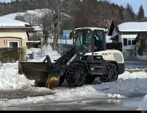 TEREX TL80 bei der Schneeräumung in Les Reussilles am 20.01.2021
