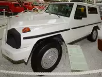 Ein 1983 gebautes gepanzertes Schutzfahrzeug 460.2 C ist im Technik-Museum Speyer ausgestellt. (Mai 2014)