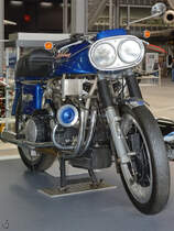 Eine Münch Mammut 4 TTS 1200 ist Teil der Ausstellung im Technik-Museum Speyer. (Mai 2014)