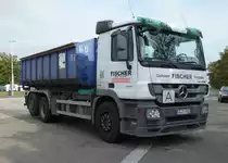 =MB Actros vom Containerdienst FISCHER rastet an der A 7, 10-2020