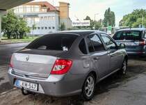 Rückansicht: Renault Thalia 2. Generation, fotografiert in August 2020.