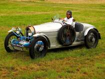 BUGATTI T37, trifft am Gelände der Wadholz-Classic-2019 ein; 190721