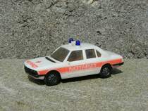 Herpa BMW 528i Notarztwagen fotografiert am 13-04-2009.