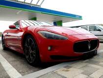 MASERATI an einer Raststätte bei Raštević; 130426