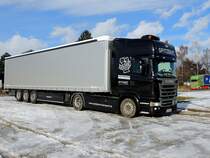 SCANIA R540, von Spitzbart-Transporte, anlässlich der Wochenendruhe in der Bezirksstadt RI; 210124