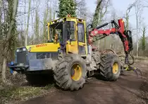 Welte W130, 4-Rad Forst-und Kommunalmaschine mit 4-Zyl.Volvo-Diesel und 190PS, die Firma für Forst-und Spezialfahrzeuge in Umkirch bei Freiburg wurde 1952 gegründet, Feb.2021