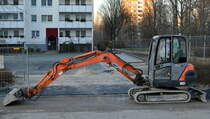 Minibagger HITACHI ZAXIS 35 am 17.03.21 Berlin Marzahn.