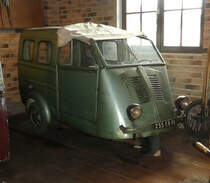 =New Map Solyto, Bj. 1964, 125 ccm, 4,5 PS, gesehen im Auto & Traktor Museum Bodensee, 10-2019. Die französische Antwort auf die Ape von Piaggio.