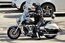 Kawasaki Vulcan 1700 Nomad. Gesehen in Wetzikon, Kanton Zürich, Schweiz, am 25. März 2021