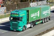 Scania R 410- Containerauflieger der 'Zippel Group Spedition' GmbH & Co. mit UASC Containern. Berlin im März 2021.