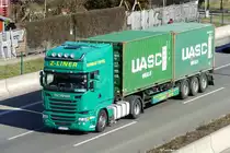 Scania R 410- Containerauflieger der 'Zippel Group Spedition' GmbH & Co. mit UASC Containern. Berlin im März 2021.