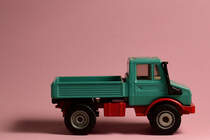 Siku Mercedes Benz Unimog. Tabletop-Fotografie 