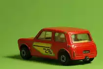 AUSTIN - MINI COOPER S RACING N 29 1970, Matchbox mit gebrauchsspuren. Tabletop Fotografie im Dez. 2020